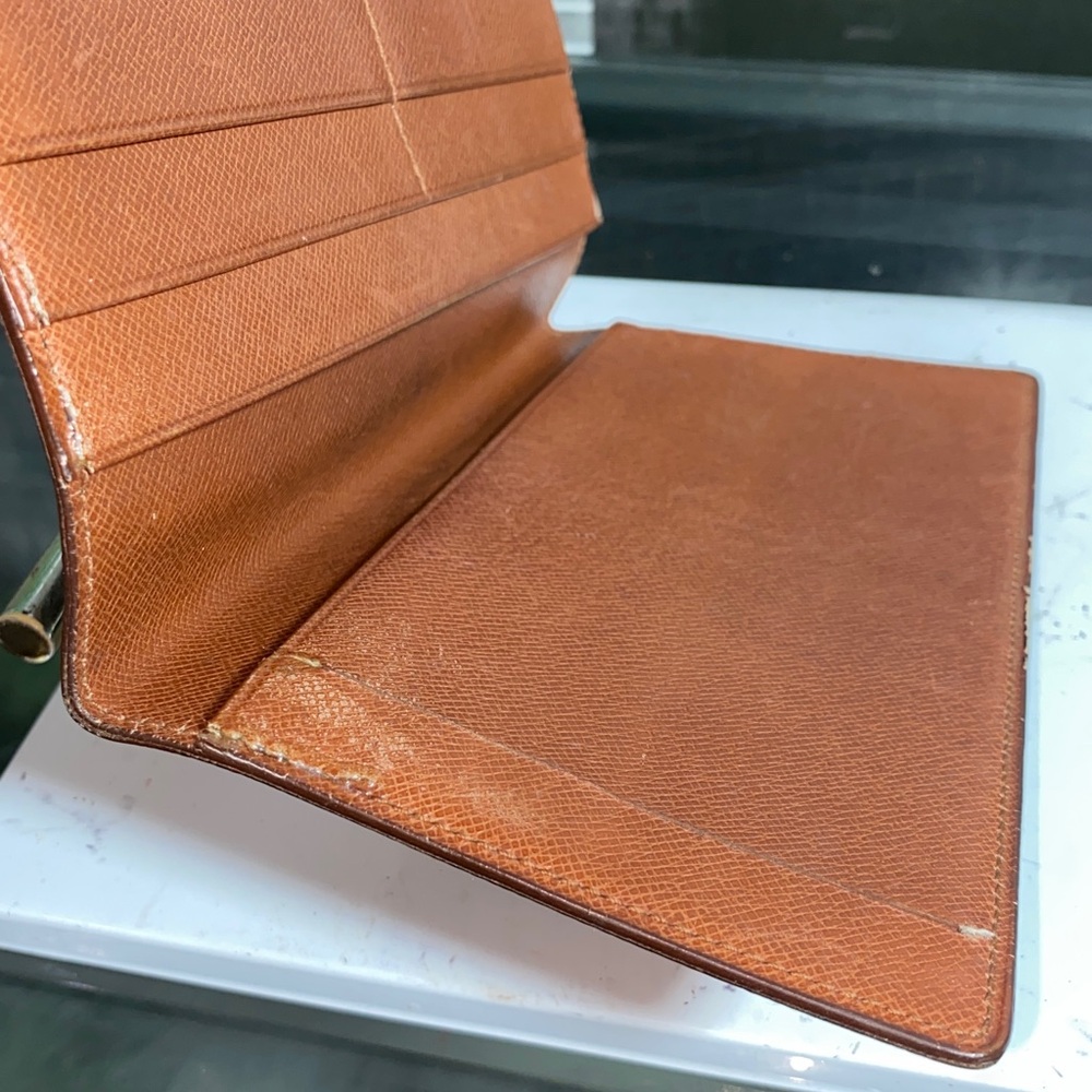 Authentic Louis Vuitton Monogram Checkbook/Phone Continental Wallet - Picture 9 of 16